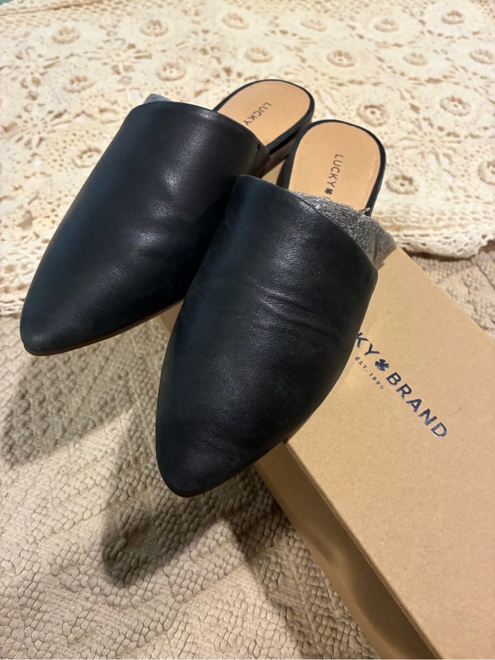 Lucky Brand Black Pointed Leather Mules with Gray Trim